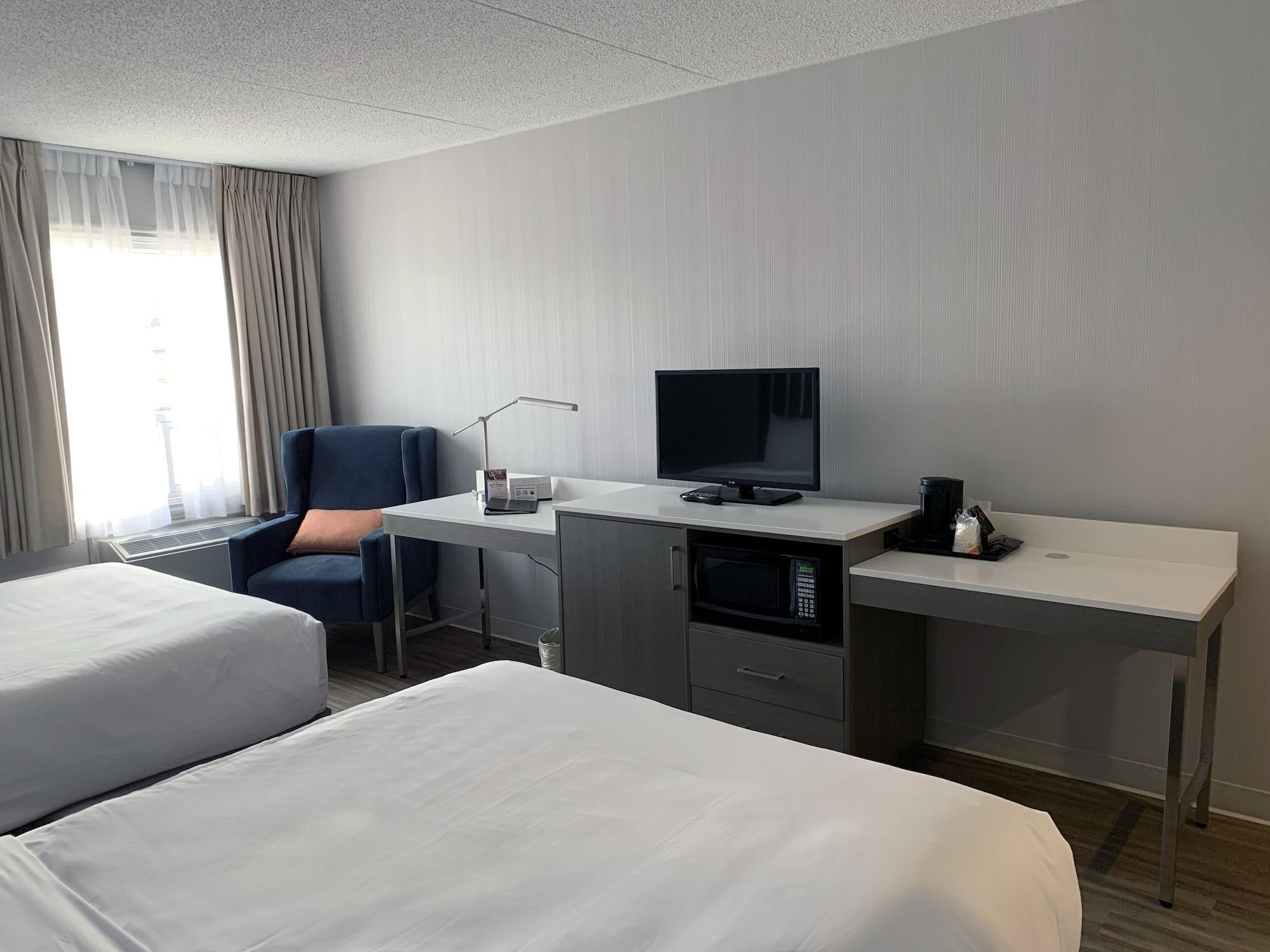Quality Inn Airport West Mississauga Exterior foto