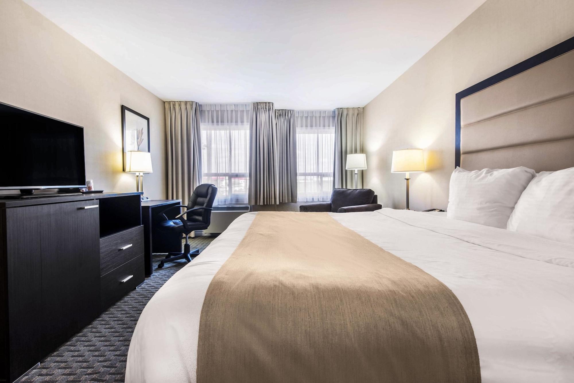Quality Inn Airport West Mississauga Exterior foto