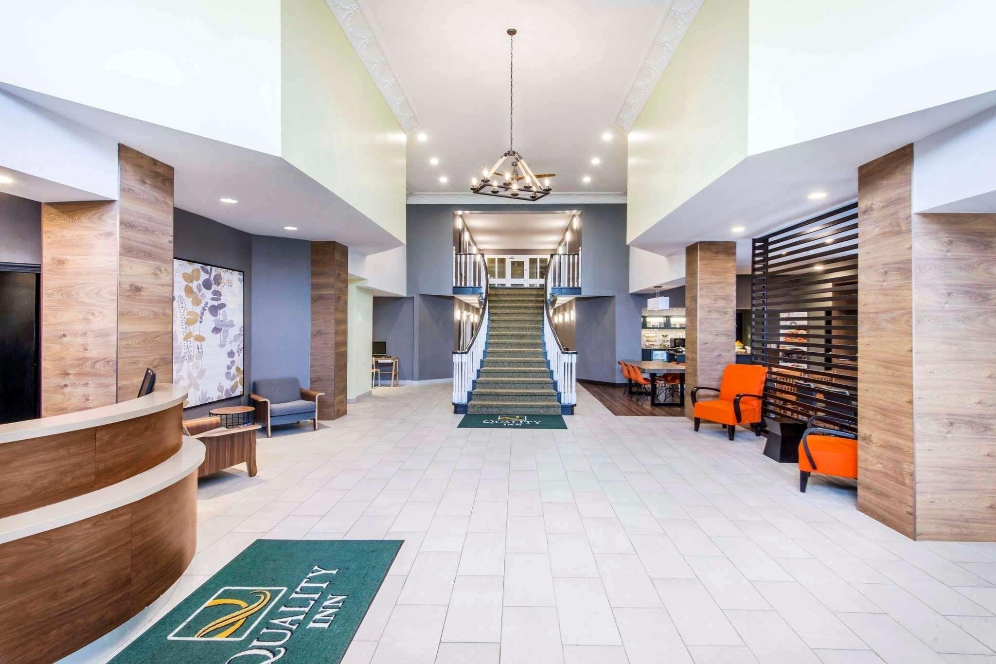 Quality Inn Airport West Mississauga Exterior foto
