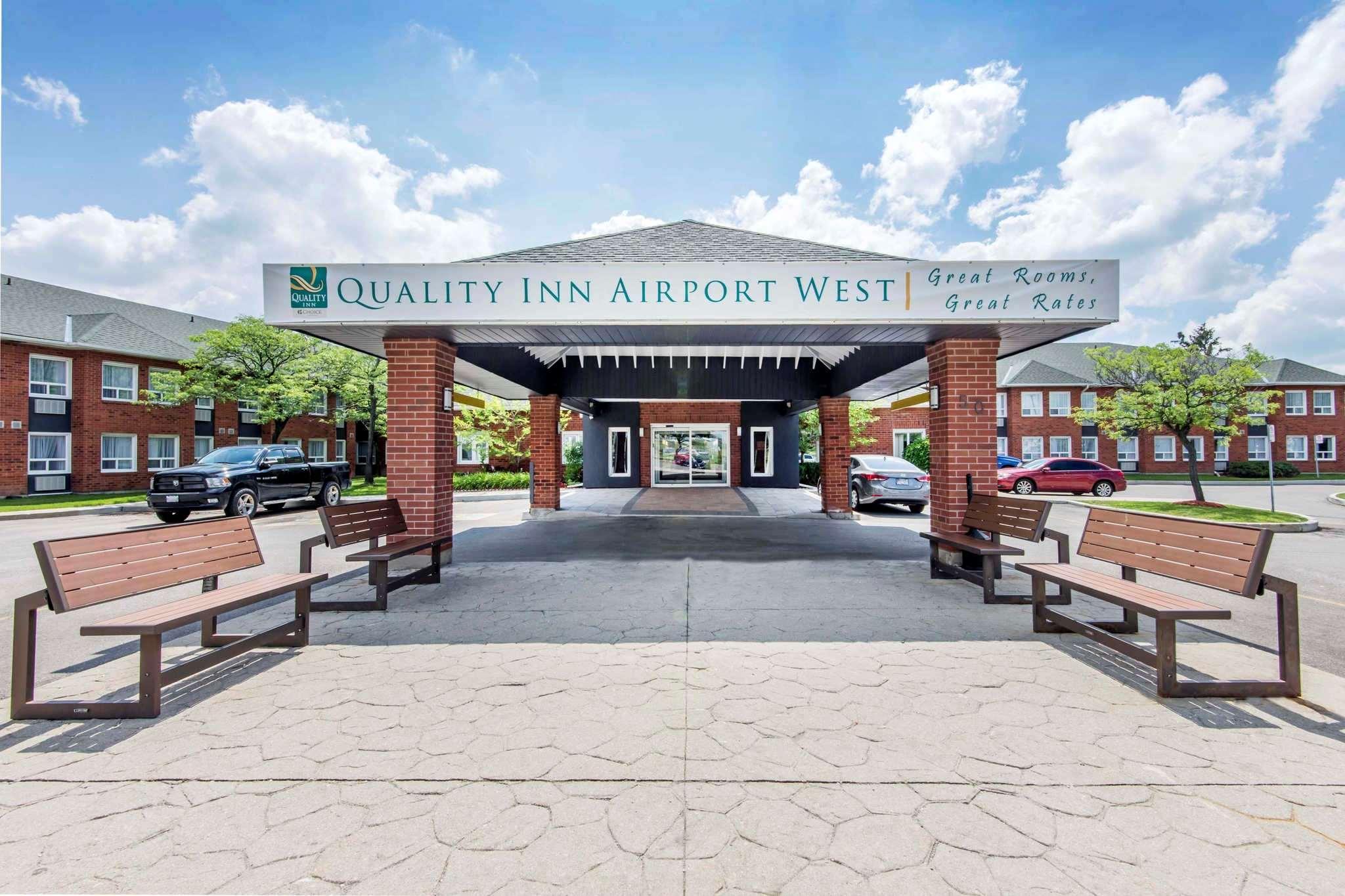 Quality Inn Airport West Mississauga Exterior foto