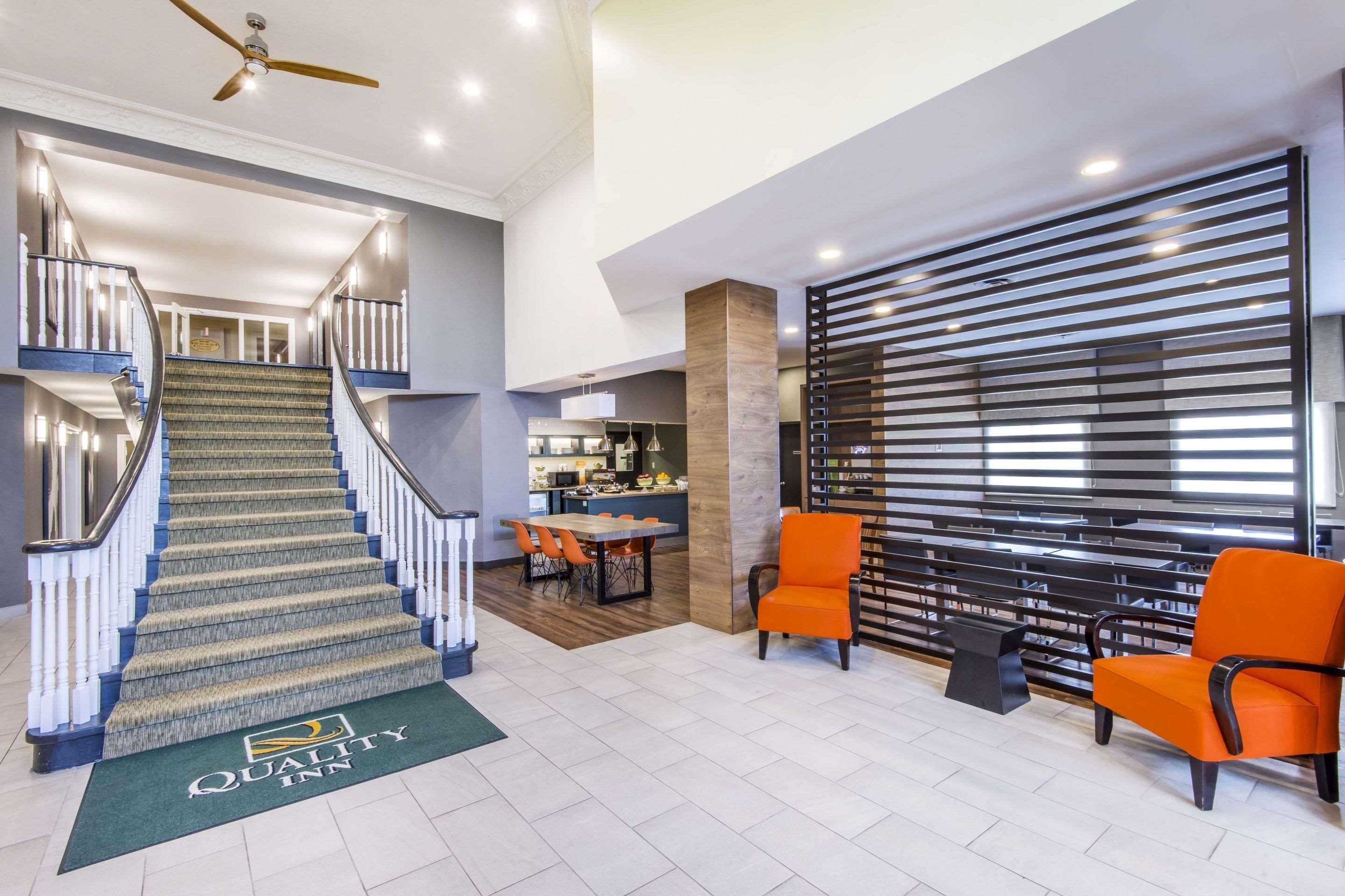 Quality Inn Airport West Mississauga Exterior foto