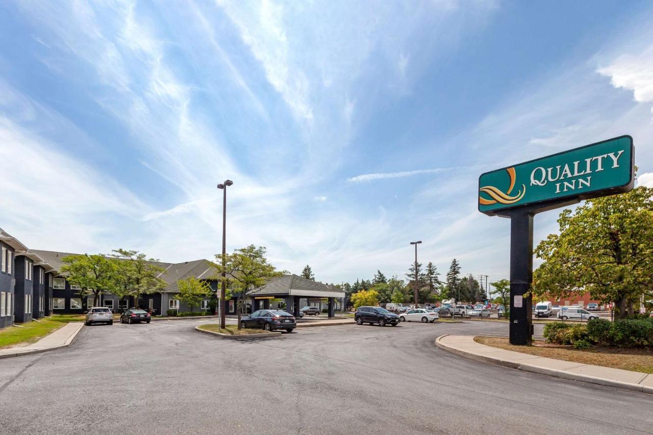 Quality Inn Airport West Mississauga Exterior foto