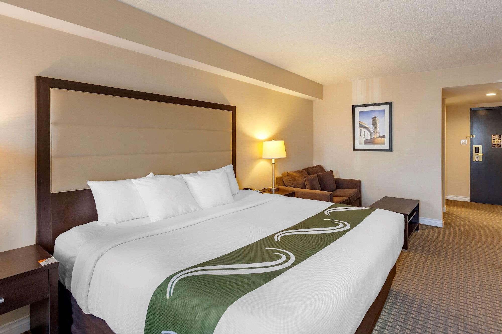 Quality Inn Airport West Mississauga Exterior foto