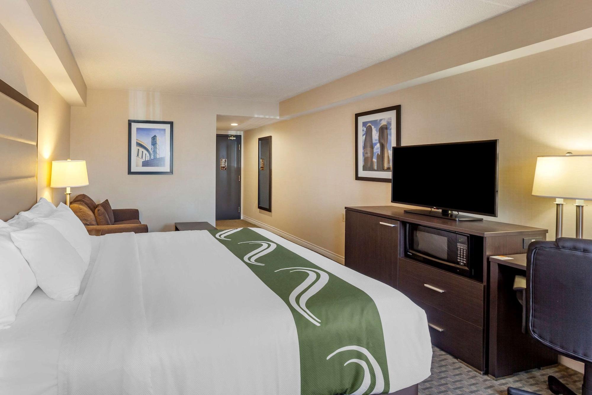 Quality Inn Airport West Mississauga Exterior foto