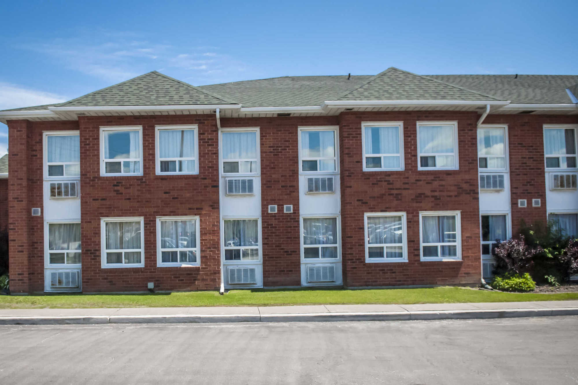 Quality Inn Airport West Mississauga Exterior foto