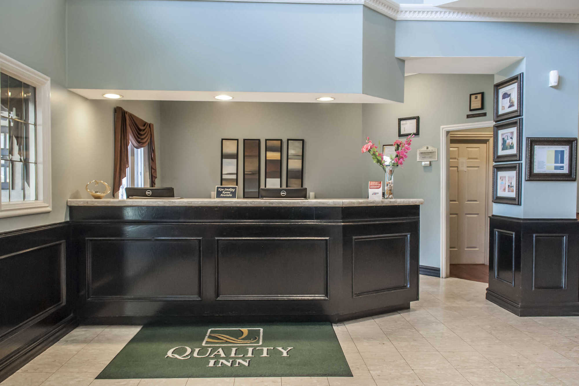 Quality Inn Airport West Mississauga Interior foto